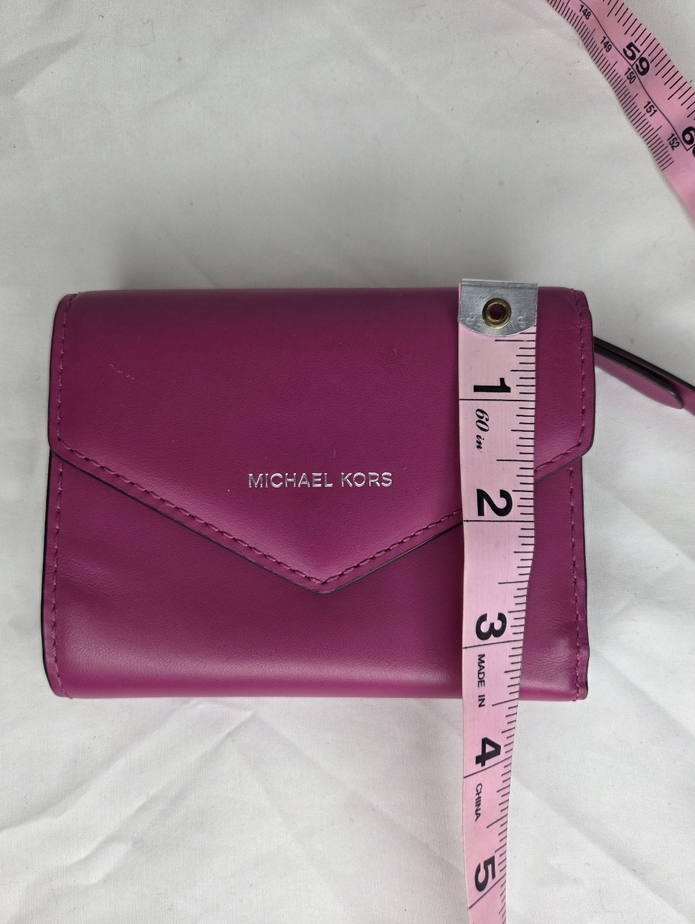 Michael Kors Women's Fuchsia Leather Trifold Envelope Wallet - Picture 12 of 13